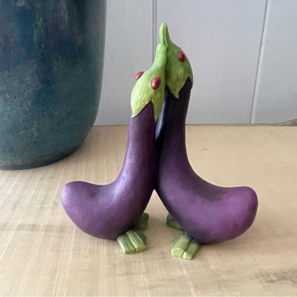 Enesco Home Grown 2004 Eggplant Duck Geese Collectible Figurine Vintage